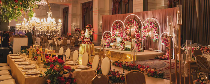 The Most Unique Ways to Decorate Your Wedding Stage